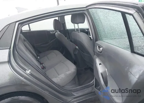 2021 Hyundai Ioniq Plug-In Hybrid Se from USA, damaged, VIN KMHC65LD9MU259359